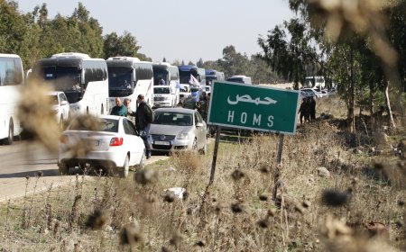 لە حومس پێکدانان لەنێوان خوێندکاران و هێزەکانی حکومەتی کاتی ڕوویدا