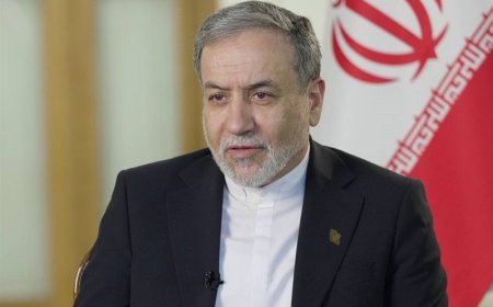 عێراقچی: بەر هەڕەشە تەسلیم نابین