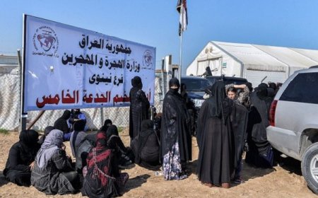 عێراق خێزانە گەڕاوەکانی کەمپی هۆل لە موسڵ نیشتەجێ دەکات