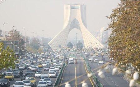 قۆناغی راگوزه‌ر راگه‌یه‌نرا سێ كه‌س به‌ كاتی ئێران به‌ڕێوه‌ده‌بن