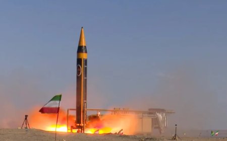 ئێران دوو موشەکی ڕەوانەی بنکەی سەربازیی بەریتانیا لە قوبرس کردووە