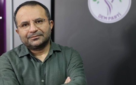 یاریده‌ده‌ری هاوسەرۆکانی دەم پارتی: وازهێنان لە توندوتیژی بە واتای وازهێنان لە هەبوونی کورد نایەت