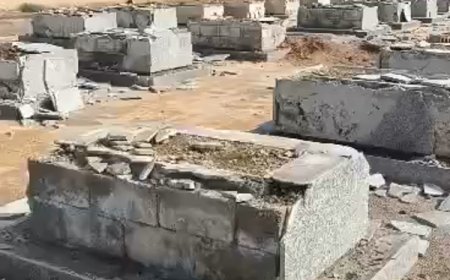 گۆڕی شەهیده‌ عه‌ره‌به‌كانی هەسەدە لە دێرەزوور شێوێندرا