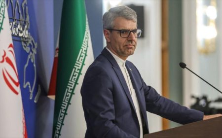 ئێران: ئاڵوگۆڕی پەیامەکانمان لەگەڵ ئەمریکا لەڕێگەی پاکستانەوە بەردەوامە