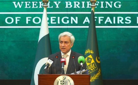 وەزارەتی دەرەوەی پاکستان: ئەمریکا و ئێران بۆ گەڕێکی نوێی گفتوگۆ ئامادەن   