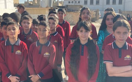 دەستپێکی ساڵی نوێی خوێندن لە عێراق؛ 12 ملیۆن قوتابی ڕوویان لە ناوەندەکانی خوێندن کرد
