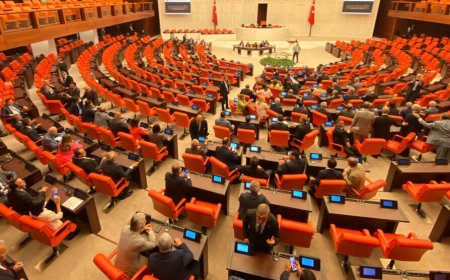 Paketa Darazê a 10'emîn li Parlamentoya Tirkiyê hate qebûlkirin