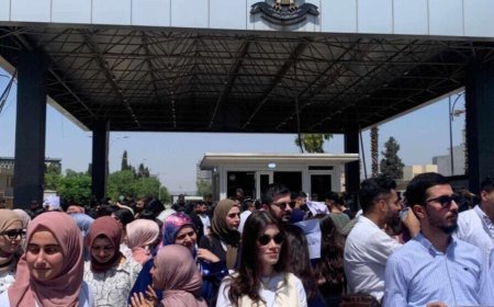 Bijîşkên Başûrê Kurdistanê kombûn û çalakiyek nerazîbûnê li dar xistin