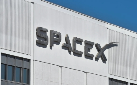 Dahatên SpaceX dê bigihêje 15.5 mîlyar dolarî