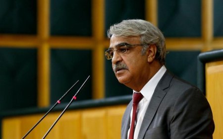 Mîthat Sancar bû endamê nû yê Heyeta Îmraliyê