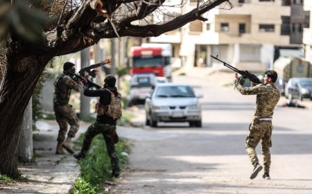 Di 24 saetan de 13 kes li Sûriya hatin kuştin