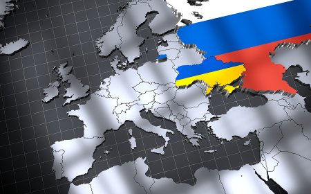 ÛKRAYNA DU CIHÊN STRATEJÎK ÊN RÛSYAYÊ BOMBEBARAN KIRIN