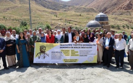 `Çareseriya Sûriyê pergala Federal e`