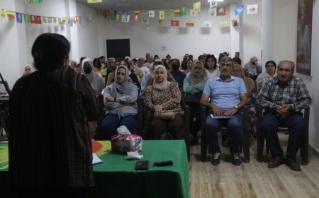 Yekitiya Jinên Êzidî şehîdên komkujiya Şengalê bi bîr anîn