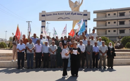 Li Heleb û Kobanê şehîdên komkujiya Şengalê hatin bibîranîn