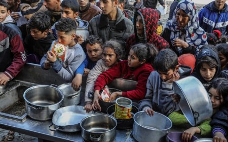 Di 24 demjimêrên borî de ji ber birçîbûnê 6 kes li Xezeyê mirin