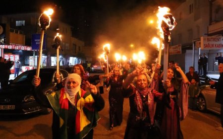 Li Mêrsîn, Mêrdîn û Amedê Newroz bi meşaleyan hat pîrozkirin