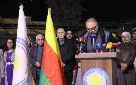 Li Kobanê agirê Newrozê hat vêxistin