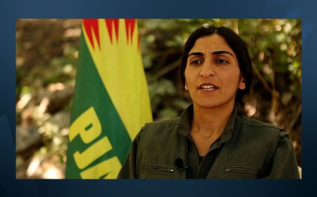 PJAK: Em xeta sêyemîn bingeh digirin û piştgirîyê nadin şer