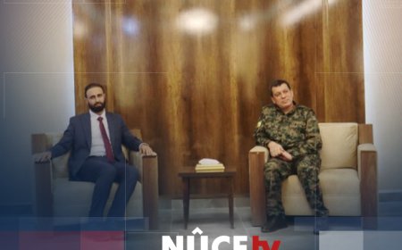 Mazlûm Ebdî û nûnerê hikûmeta veguhêz a Sûriyê civiyan