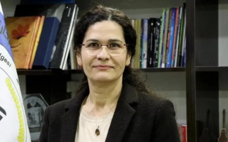 Îlham Ehmed: Serkeftina pêvajoyê wê rewşa perçeyên din jî têxe garantiyê