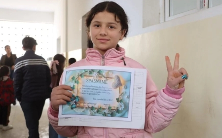 Îro li Kobanê 28 hezar xwendekaran karnemeyên xwe yên werza yekem wergirtin