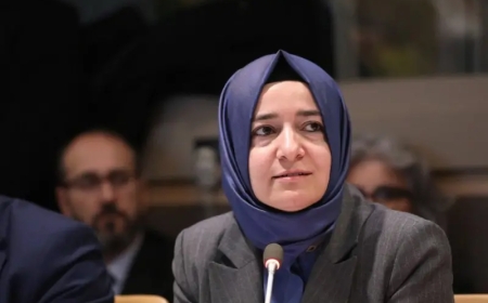 Alîkara Serokê Giştî yê AKP'ê Fatma Betul Sayan Kaya Îstîf kir