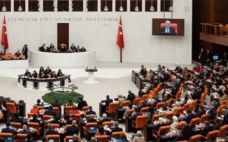 Meclîs bi rojeva pakêta dadgeriyê ya nû vedibe